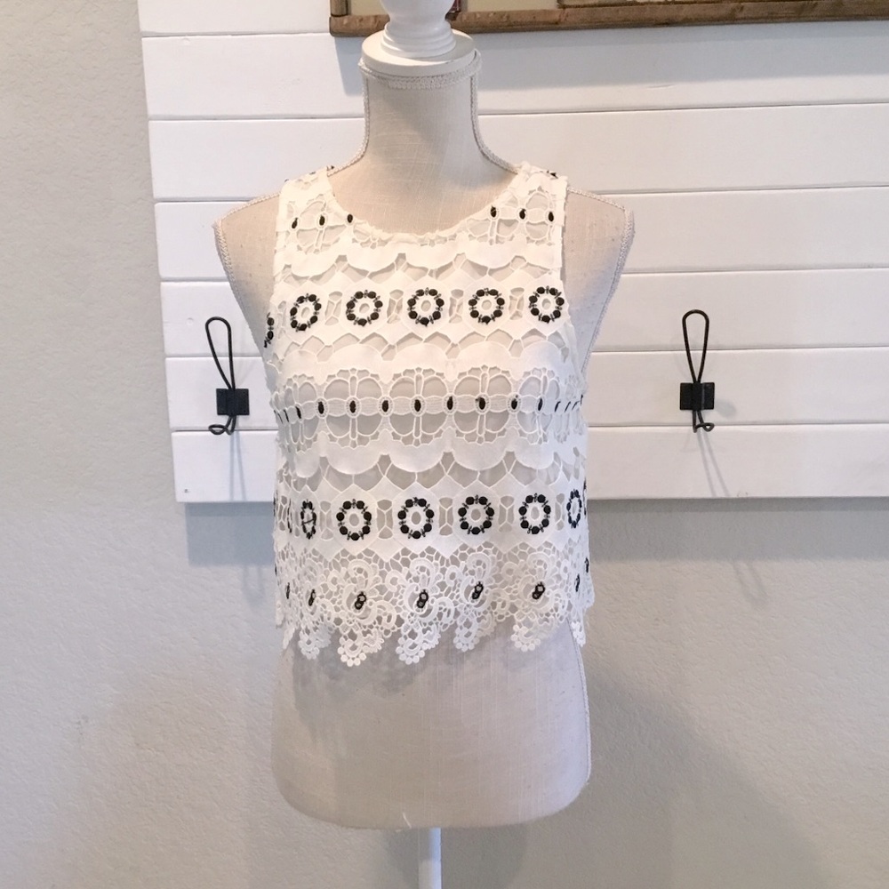 Lovers+friends Lace Crop Top